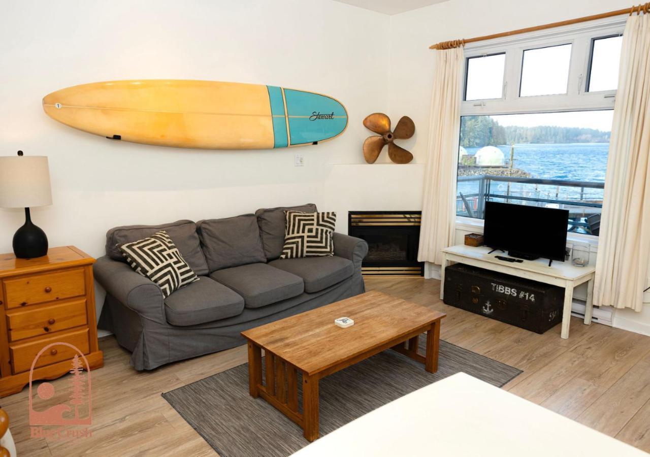 Wave Haven Waterfront Condo Hotel 토피노 외부 사진